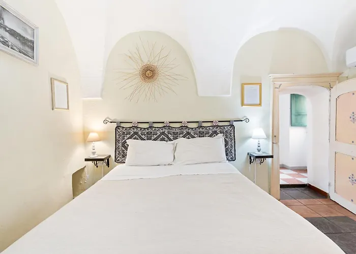 Romeo E Giulietta Pensjonat Bosa